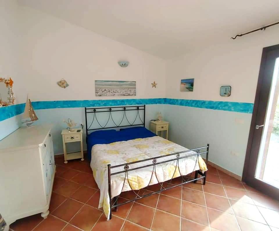 Casa Vacanze Villa Sandrina Costa Paradiso Dış mekan fotoğraf