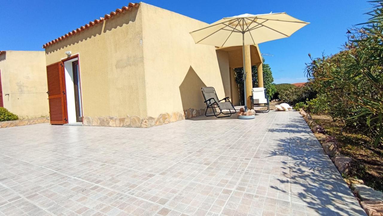 Casa Vacanze Villa Sandrina Costa Paradiso Dış mekan fotoğraf