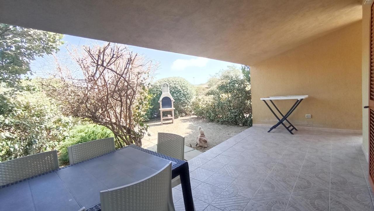 Casa Vacanze Villa Sandrina Costa Paradiso Dış mekan fotoğraf